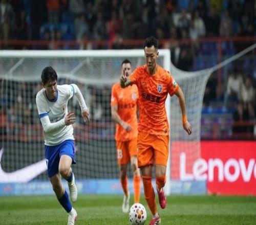 西部力量崛起！成都蓉城與重慶銅梁龍領跑積分榜，中超新格局不只因強隊被罰分