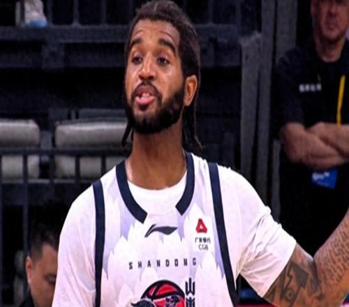 山東男籃絕境逆襲！11人得分盛宴澆滅深圳15連勝，老球迷直呼