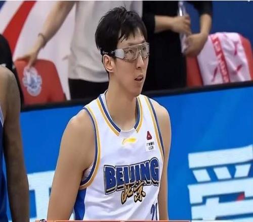 5分險勝青島，北京贏得不容易！杰曼拯救許利民，周琦暴露大短板