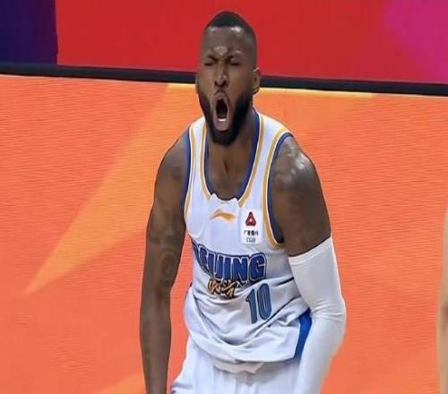 CBA最新排名：北京險勝青島重返前4山東爆冷深圳北控廣州即將決戰(zhàn)