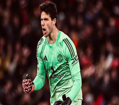 TNTSports：曼聯(lián)是本賽季英超唯一沒有連敗的球隊(duì)記者：曼聯(lián)不太可能在本賽季結(jié)束前決定下一任主教練人選