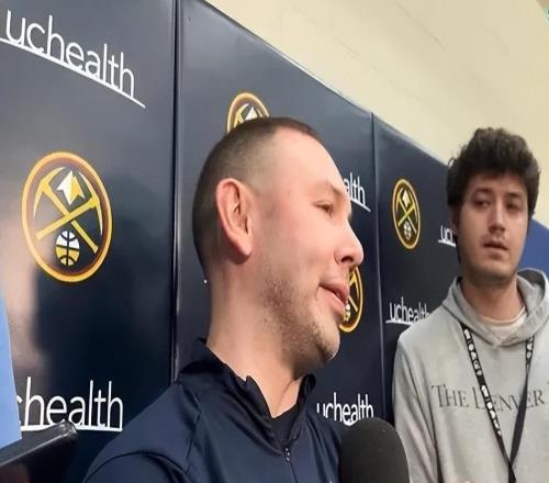 掘金丟G2弊端盡顯！約基奇穆雷末節(jié)啞火，主帥7人輪換還不防三分