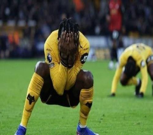 狼隊確定從英超降級，為本賽季五大聯(lián)賽首支降級球隊