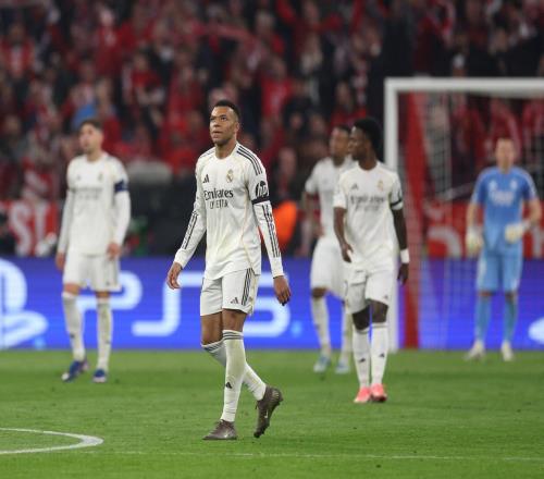 皇馬四大皆空，但姆巴佩和庫爾圖瓦還有個人榮譽要拼