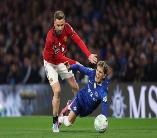 曼聯(lián)名宿狠批加納喬：太膨脹太把自己當(dāng)回事態(tài)度傲慢簡直是恥辱！