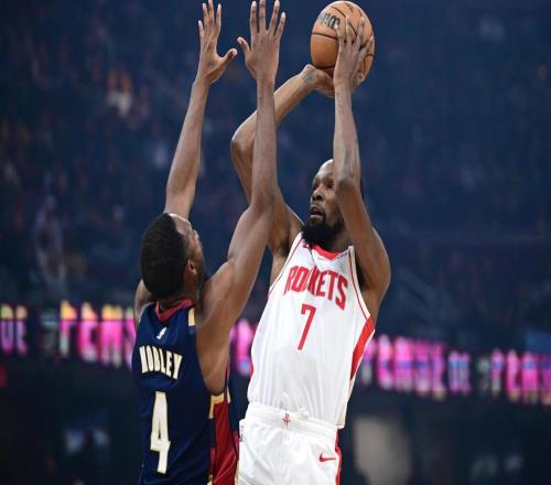 恭喜火箭隊(duì)！杜蘭特已隨隊(duì)訓(xùn)練，又主動(dòng)加練投籃！G2復(fù)出問題不大