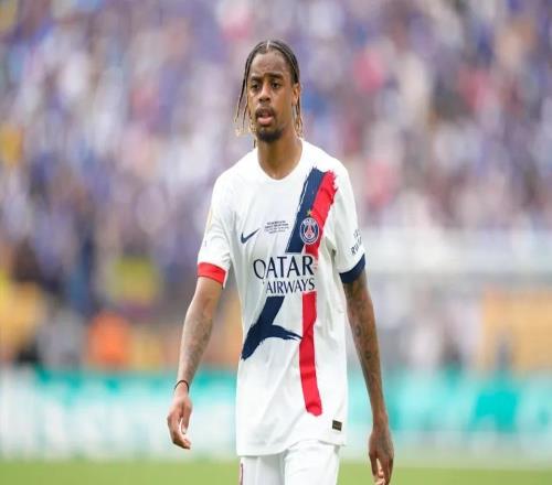 巴黎邊鋒進(jìn)紅軍購物車：一場三方博弈的轉(zhuǎn)會邏輯