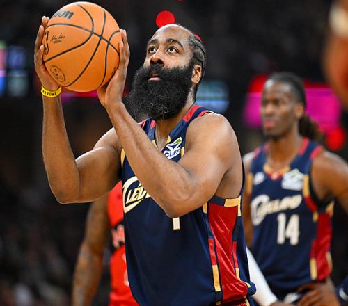 華子30+10+2+2無(wú)緣今日最佳！對(duì)不起，你碰到創(chuàng)紀(jì)錄的哈登了