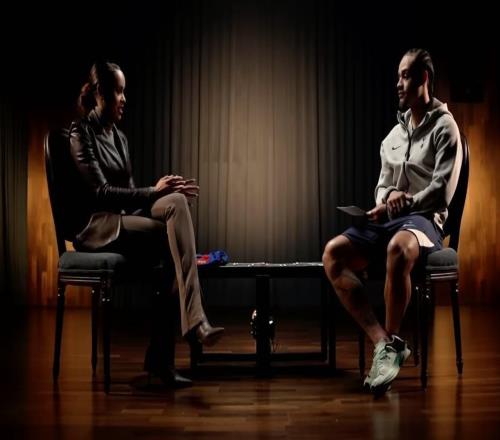 西蒙斯：內(nèi)馬爾是對(duì)我影響最大的人，在巴黎時(shí)他一直很照顧我