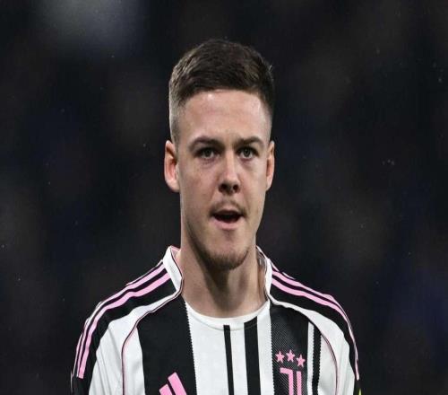 全市場：霍爾姆沒有遭遇傷病，僅右腿肌肉負(fù)荷過度