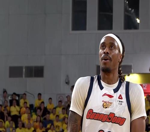 確認不打了！廣東四大主力集體擺爛，杜鋒被迫下課