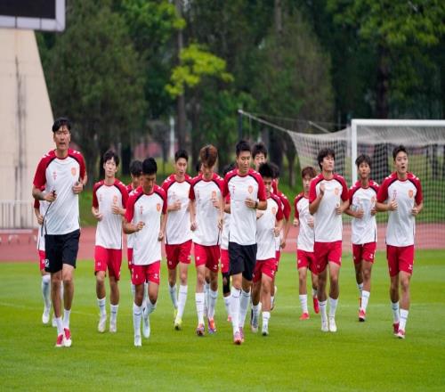 本土制造+青訓(xùn)”模式破局！廣東創(chuàng)爾特隊(duì)出征中冠