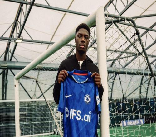 羅馬諾：切爾西與17歲后衛(wèi)卡爾文迪亞基特簽下職業(yè)合同