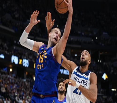 安東尼：本場必須給戈貝爾應(yīng)有的贊譽，是他讓約基奇耗盡體力