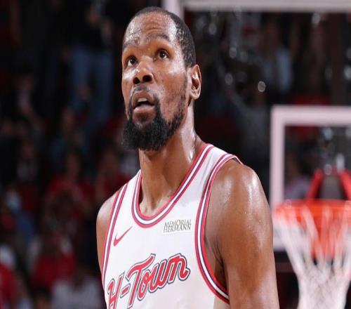 拼搶地板球，與隊(duì)友相撞！杜蘭特傷情更新！第二場(chǎng)依舊出戰(zhàn)成疑！