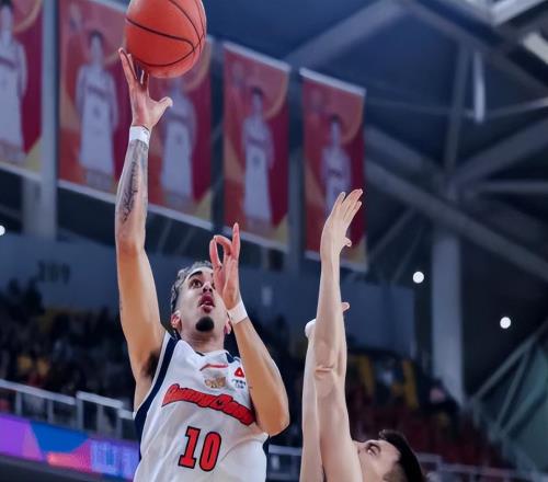 CBA季后賽12強產(chǎn)生11席，廣東無緣前四，季后賽首輪對手2選1