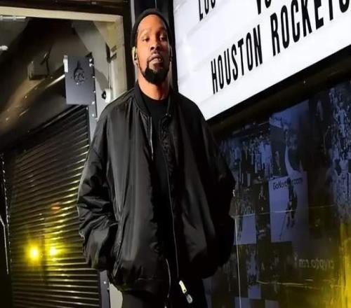 正式復(fù)出杜蘭特右膝傷情曝光，本人態(tài)度堅決，是時候做出抉擇了