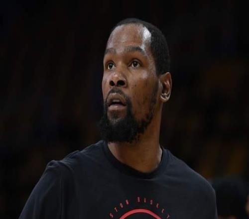 杜蘭特為何突然受傷答案曝光，令人痛心，郭艾倫也曾深受其害