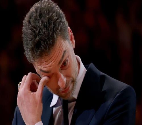 波波維奇怒批搶劫！加索爾加盟湖人，才是科比兩連冠的真相