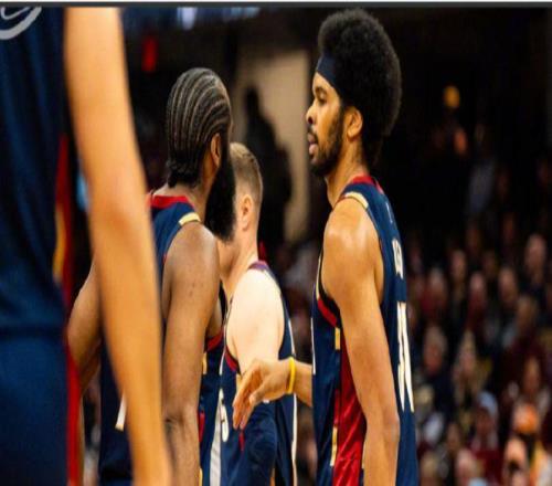 一場(chǎng)115105季后賽首個(gè)20讓哈登成為大贏(yíng)家：28+5+4歷史第7位