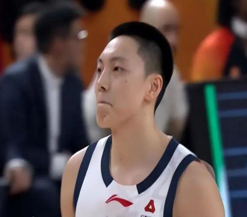 賽季初是奪冠熱門，如今要打附加賽！11冠王淪落至此拜一人所賜