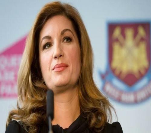 官方：西漢姆副主席卡倫布雷迪辭職她在俱樂(lè)部已任職16年