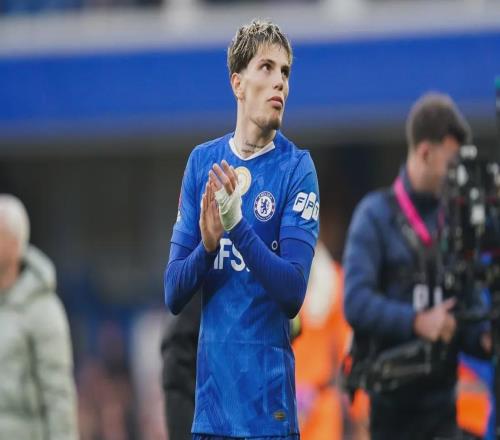 4000萬打水漂被曼聯(lián)切爾西同時嫌棄，巴特撕開加納喬最后遮羞布