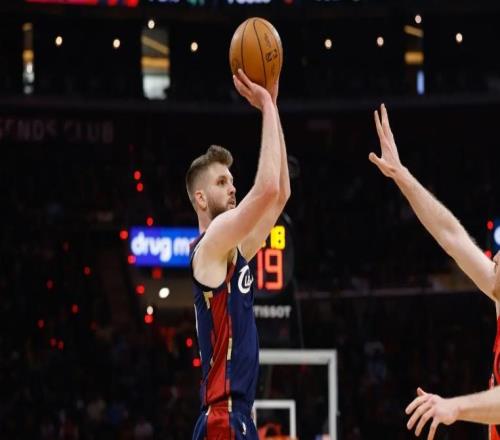 防死了對手的頭號得分手！騎士先發(fā)小前鋒的場上作用非常明顯