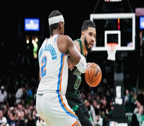 234，提前鎖定MVP，卻又引發(fā)爭議！聯(lián)盟自砸招牌，季后賽變味了