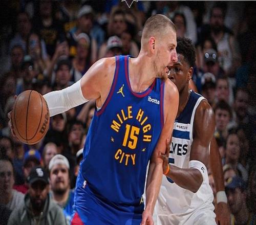 約基奇24+15+8末節(jié)7中1拖后腿，穆雷轟30分，森林狼19分逆轉(zhuǎn)掘金