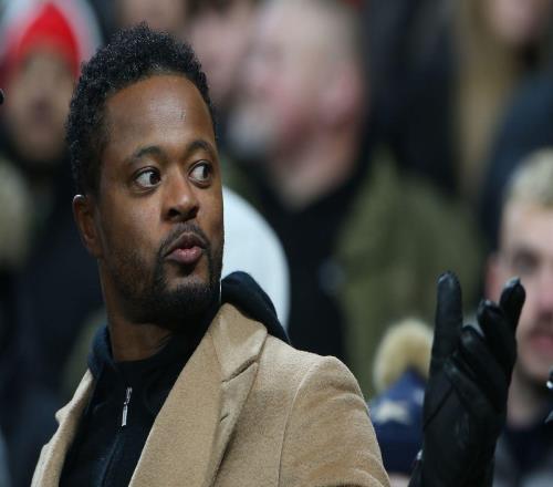 埃弗拉：沃爾科特居然拿這支阿森納和08年曼聯(lián)比，我真的無語