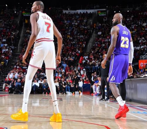 職業(yè)下限！火箭02湖人：讓我徹底看清這5名球員！