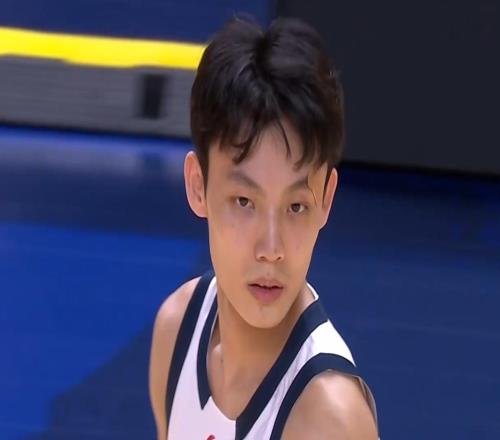 廣東宏今日早報(bào)！徐杰最新傷情，薩姆納無緣季后賽，麥考爾做保養(yǎng)