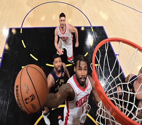 状态太不稳定了！G1中百发百中的火箭锋线新星到了G2又变成铁匠了