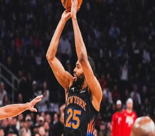 14分大逆轉(zhuǎn)！季后賽首組11誕生，尼克斯感到絕望，2換1交易太值