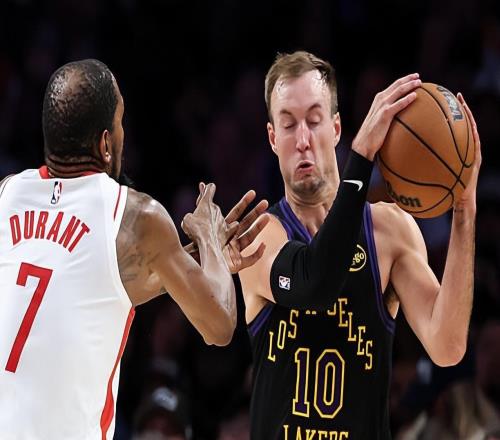 季后賽前兩場(chǎng)豪取50分！湖人后場(chǎng)新援的能力被嚴(yán)重低估了