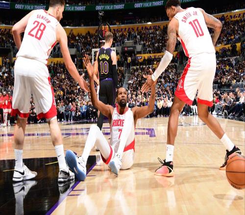 不好，這支湖人只剩詹姆斯！還好，這支湖人還有詹姆斯！