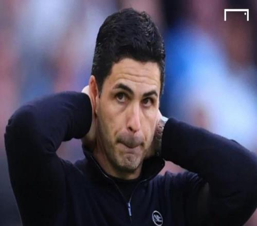 阿森納四連?。喊柼厮那蜿?duì)怎么了