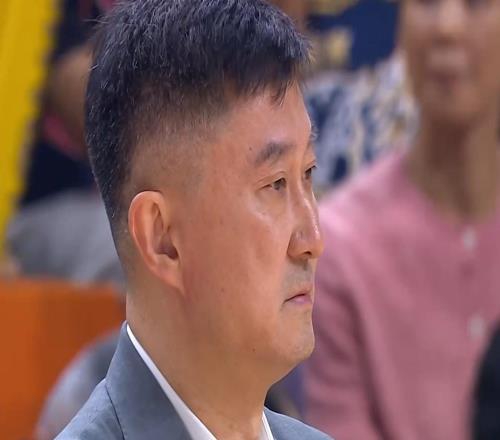 廣東3消息！杜鋒獲男籃名宿力挺，麥考爾暫時離隊(duì)，拉科迎首秀