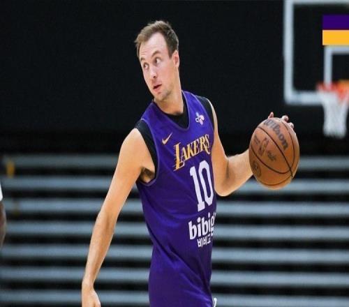 湖人雙槍26投16中！火箭主帥暗批阿門投不進(jìn)防不住，3當(dāng)家退化