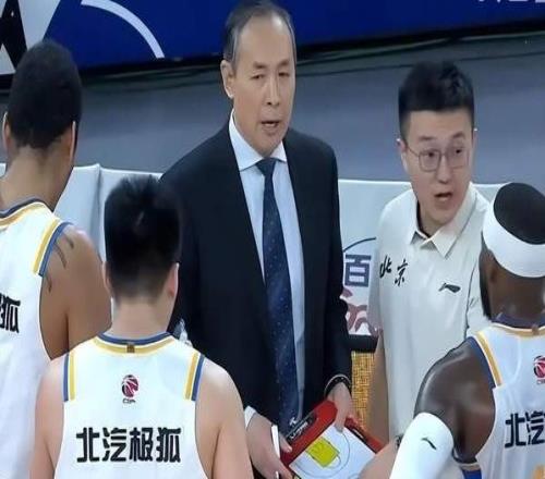 CBA季后賽賽制悄然調(diào)整，北京進(jìn)行外援更換，廣東放棄外援出爐