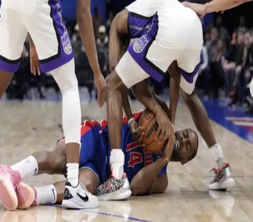 季后賽G1G2盤點(diǎn)，雷霆最具冠軍相，火箭最差，湖人驚喜，黑8有望