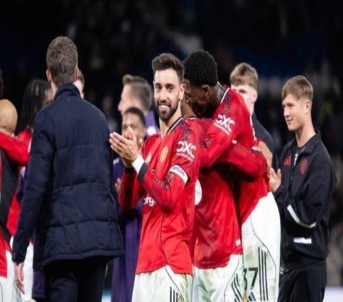 福瓊：下場(chǎng)比賽曼聯(lián)不會(huì)掉鏈子，因?yàn)榍騿T能感覺歐冠近在眼前