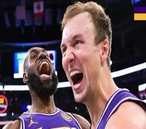 8分變25分！你才是湖人王炸啊??！