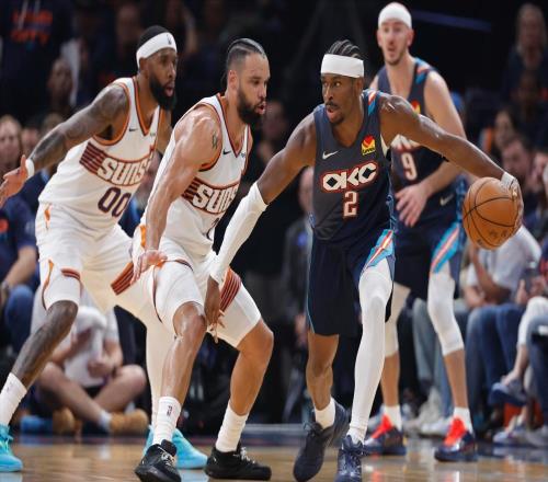 雷霆太陽二番戰(zhàn)，布克忍無可忍，加拿大隊友同砍30分大打口水仗