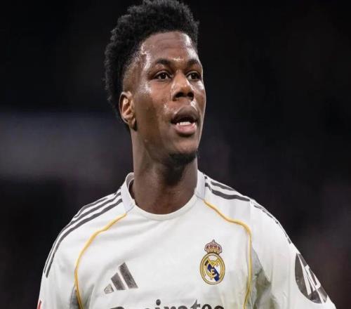 邮报：纽卡斯尔可能尝试引进拉什福德记者：皇马对琼阿梅尼的估值超过7000万镑，他是曼联的目标之一