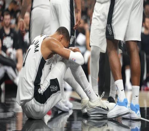 沒(méi)有惡化！文班想硬闖波特蘭！