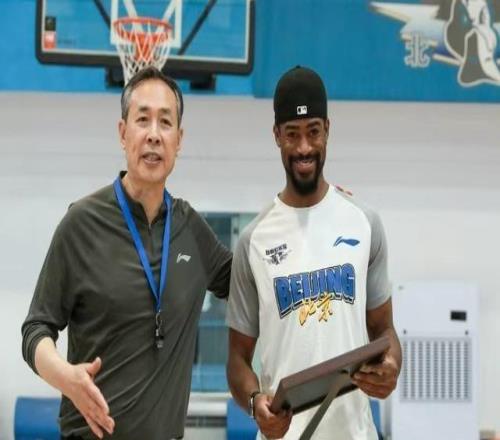 CBA北汽男籃成功為威廉姆斯注冊，貝利離隊