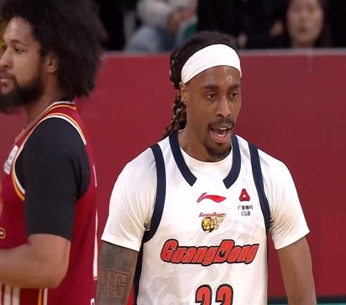麦考尔留下+萨姆纳离队拉科塞维奇正式加盟广东队，总决赛稳了