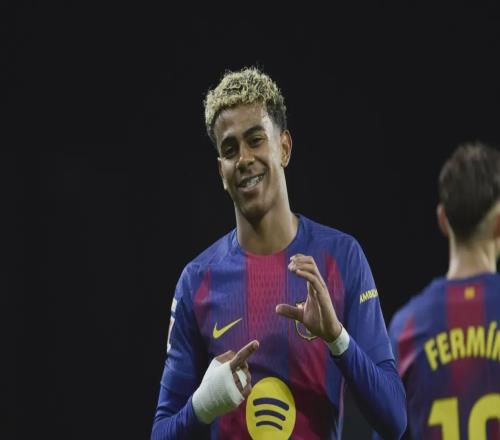 9分領(lǐng)跑，冠軍已在囊中巴薩82分背后的三重裂痕！